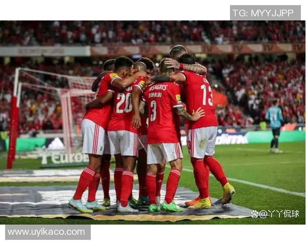 本菲卡友谊赛大胜波尔图全场沸腾精彩瞬间回顾与赛后分析