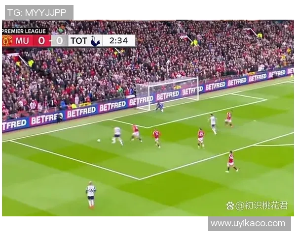 英超激战波尔图与曼联战成平局意外结果引发全场热议